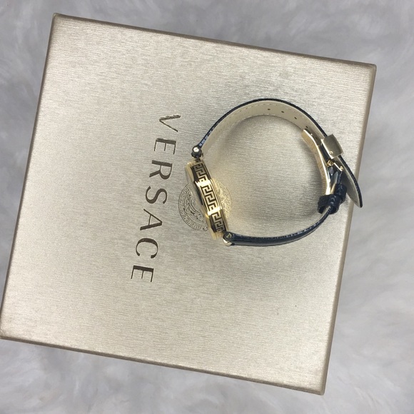 🔥VERSACE Watch - Picture 5 of 17